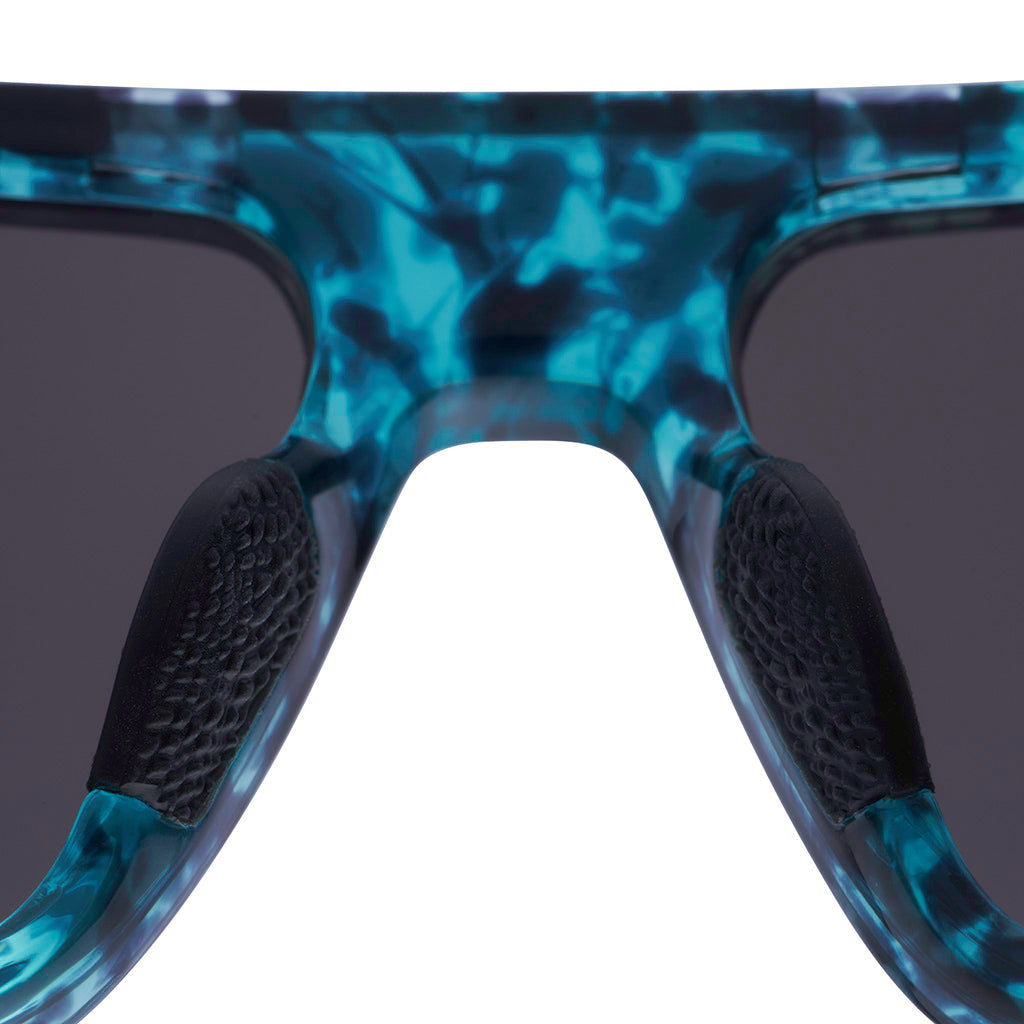 / Smoke | gotcha_nose.jpg | The Seatort Turboshaft Sunglasses from Pit Viper