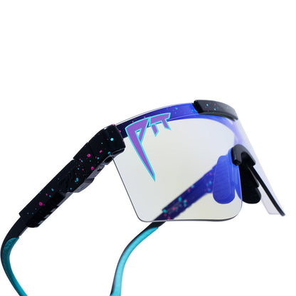 Photochromic Blue / Wide | im_ready_for_my_closeup.JPG | The Midnight Original 2.0, transition lens sunglasses from Pit Viper
